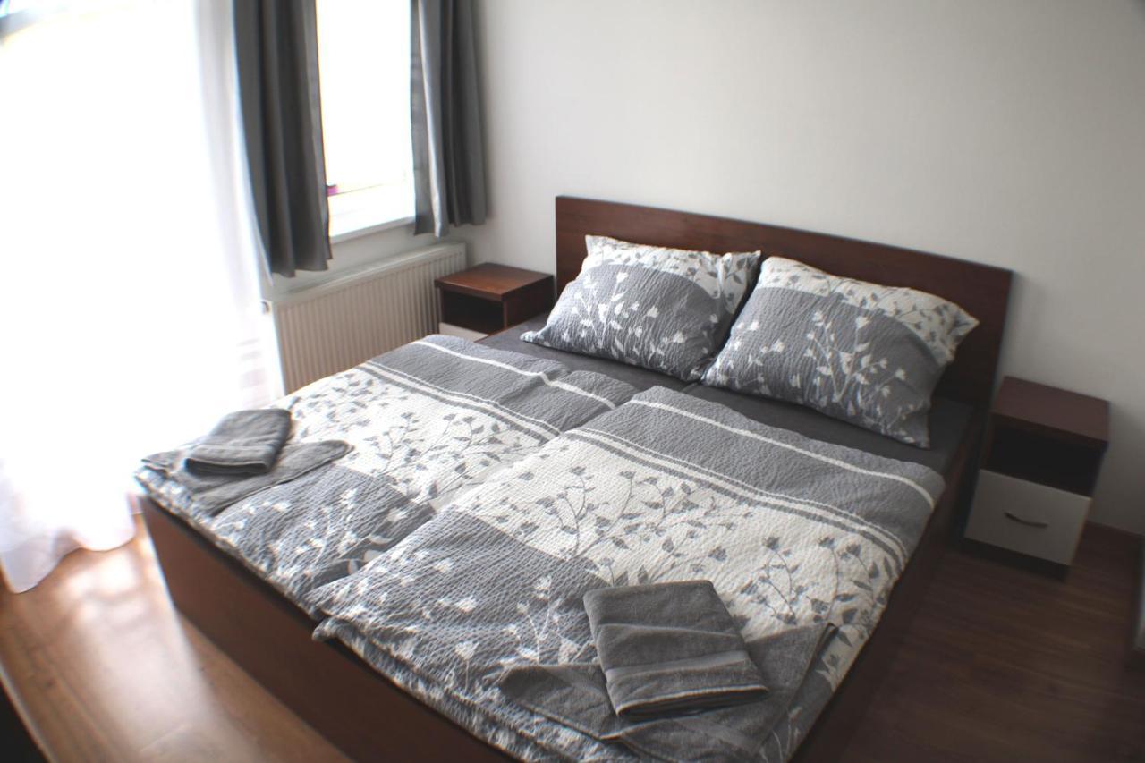 Apartman Kubo Liptovsky Mikulas Exterior photo